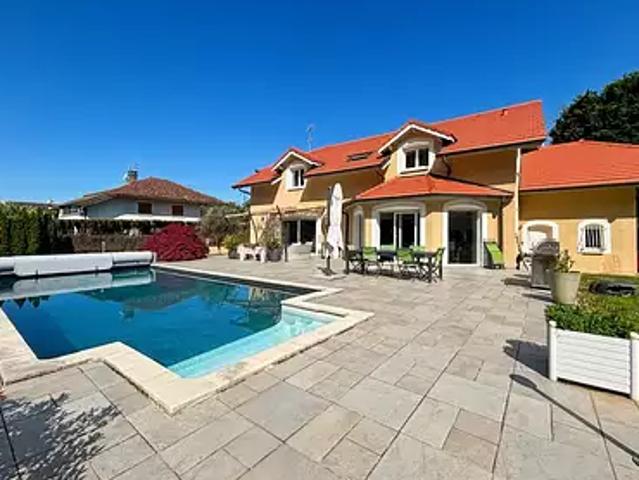 Veigy Foncenex 74140 Achat / Vente maison 7 pièces t7 piscine jardin