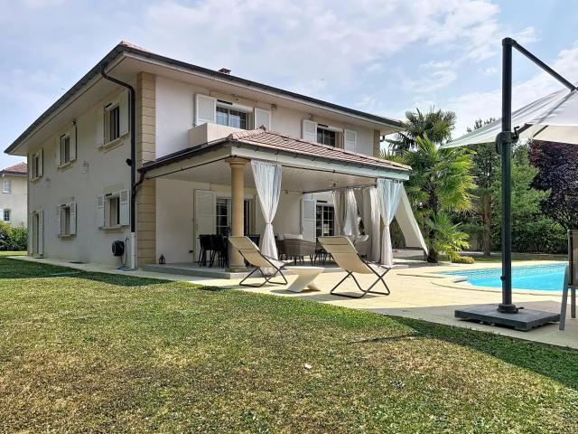 Veigy Foncenex – Maison de maître avec piscine – Terrain d'e. 268m² Veigy Foncenex
