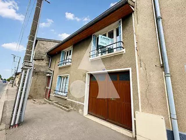 Velaines 55500 Achat / Vente maison 4 pièces t4 au dernier étage
