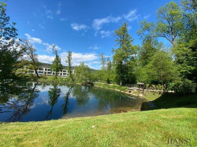 VELDEN AM WÖRTHERSEE Exklusive Gartenwohnung mit 6 Zimmern, 4 Bädern, 2 Terrassen & vieles Mehr!