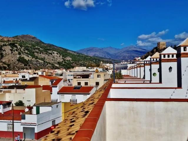 Vélez De Benaudalla