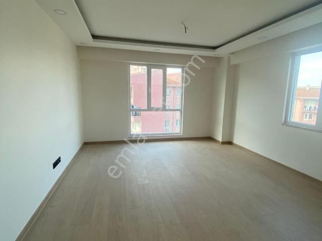 Velibaba Da Sıfır Kiralık Daire Sıfır 3+1