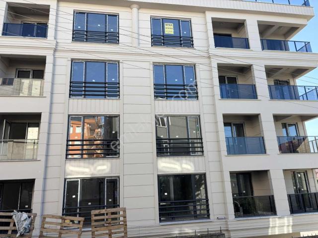 Valilik Yakınında Merkezi Konumda 1+1 Kiralık Daire