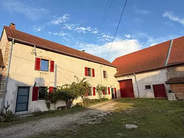Velleguindry et Levrecey 70000 Achat / Vente maison 7 pièces t7 parking