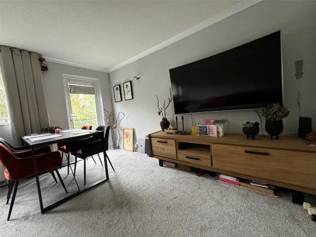 Vellum Drive, Carshalton, Surrey