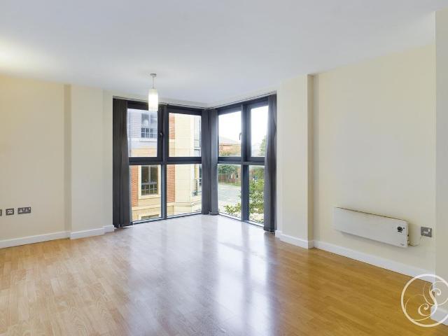 Velocity North, City Walk, Leeds LS11, 2 bed flat to rent, £1,100 pcm | PrimeLocation