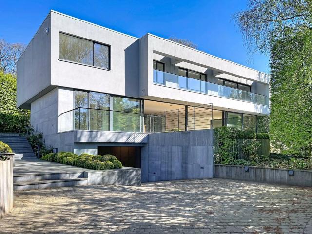 Vert Hunter Contemporary Villa