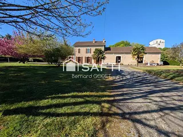 Verteuil sur Charente 16510 Achat / Vente maison 14 pièces t14 terrasse