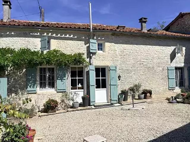 Verteuil sur Charente 16510 Achat / Vente maison 5 pièces t5