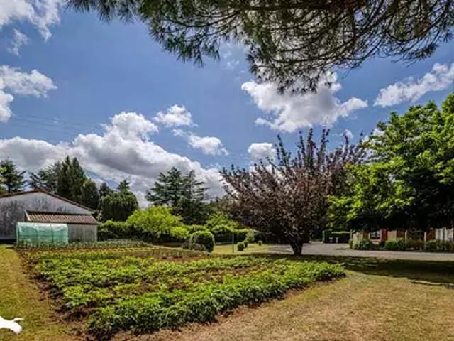 Verteuil sur Charente 16510 Achat / Vente maison 9 pièces t9 parking