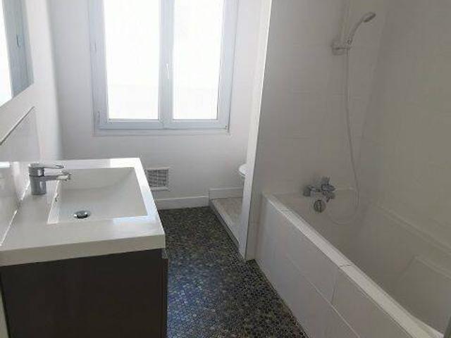 VERTOU CENTRE APPARTEMENT T3 85 m² AVEC TERRASSE