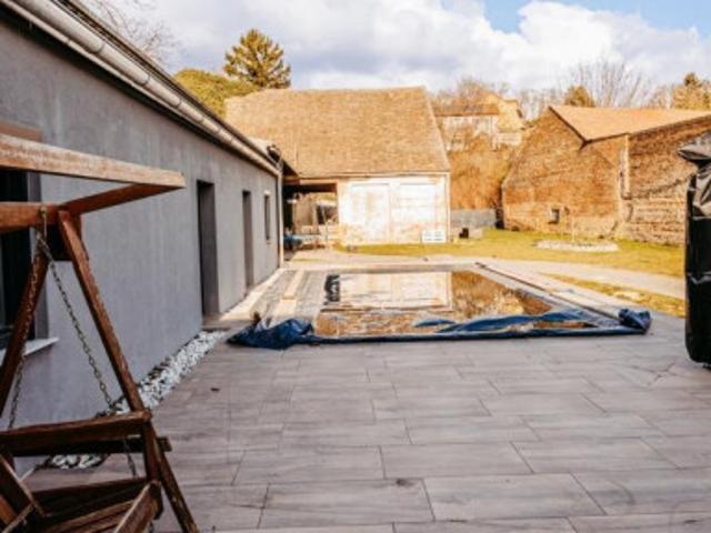 Verträumtes Bauernhaus neu adaptiert 2013 mit Toreinfahrt, Pool, Stadel und Schuppen
