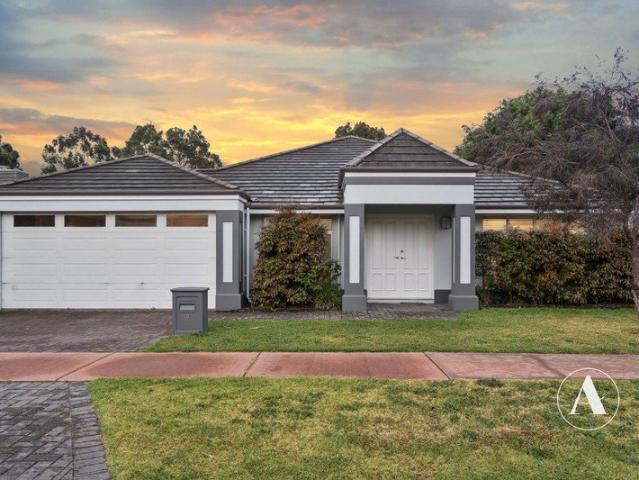 VERTU ESTATE! 4 BED + 2 BATH + STUDY + THEATRE