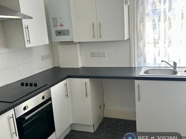 Verulam Place, Bournemouth, BH1 1 bed flat to rent £827 pcm £191 pw