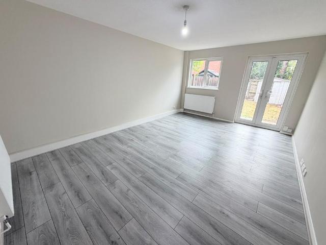 Verwood Road, Harrow HA2 2 bed terraced house to rent £2,000 pcm £462 pw
