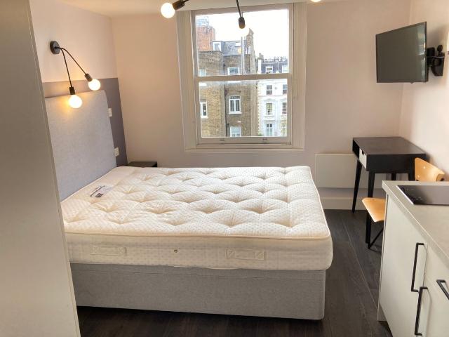 Very Near Linden Gardens Area, Notting Hill W2, Studio to rent, £1,925 pcm | PrimeLocation
