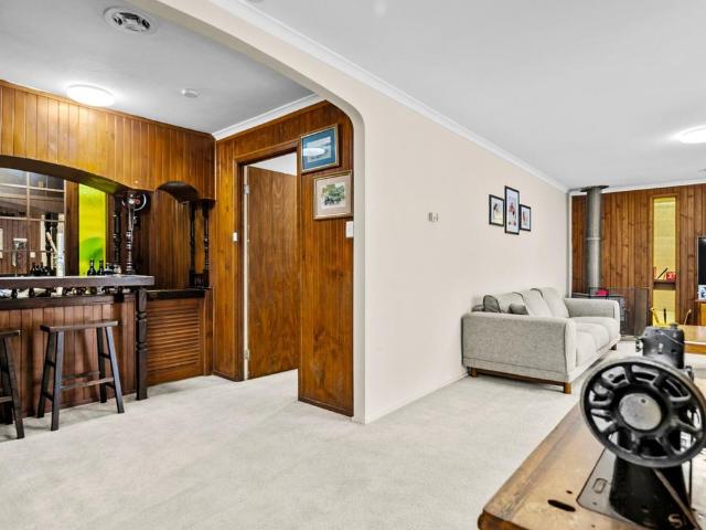 VERY NEAT 3 BEDROOM HOUSE IN MELTON SOUTH