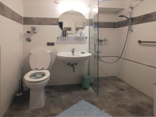 Very nice cozy apartment with a balcony, Berlin Amsterdam Apartments for Rent