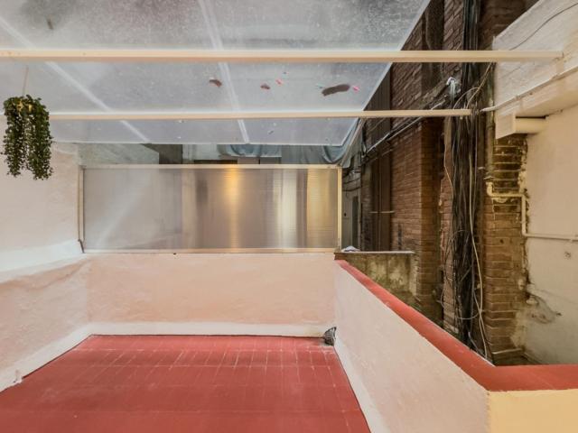 Very nice double bedroom in La Sagrera