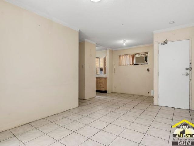 Very affordable unit for rent !