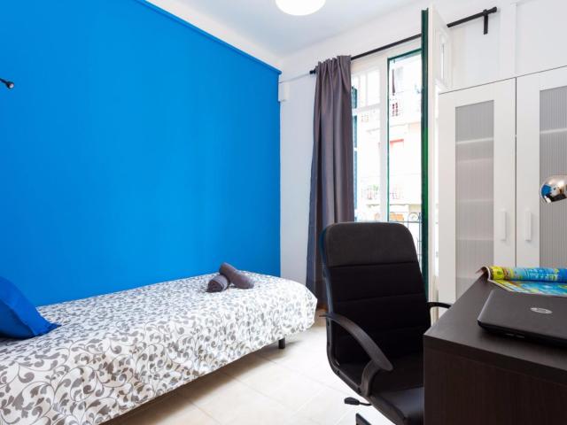Very appealing single bedroom with a balcony, in El Poble sec