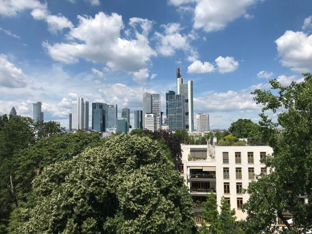 Very bright and well located 4 room apartment in Frankfurt am Main, Sachsenhausen Nord, Frankfurt Amsterdam Apartments for Rent