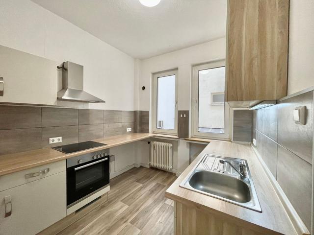 Very central and spacious 3 bedroom flat, Bremen Amsterdam Apartments for Rent