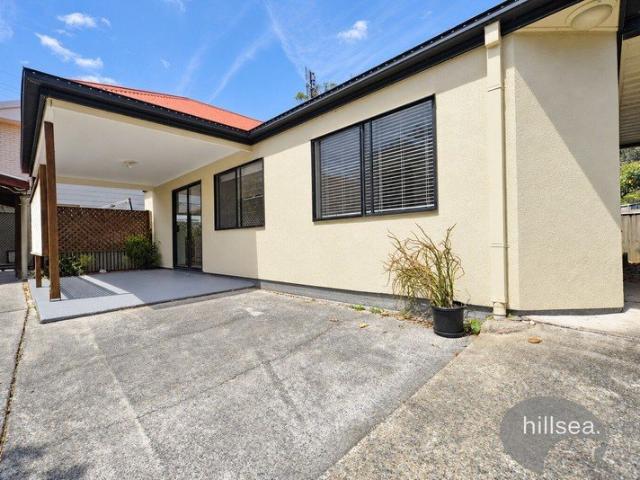 Very Central Location Newly Renovated 3 Bedroom Unit