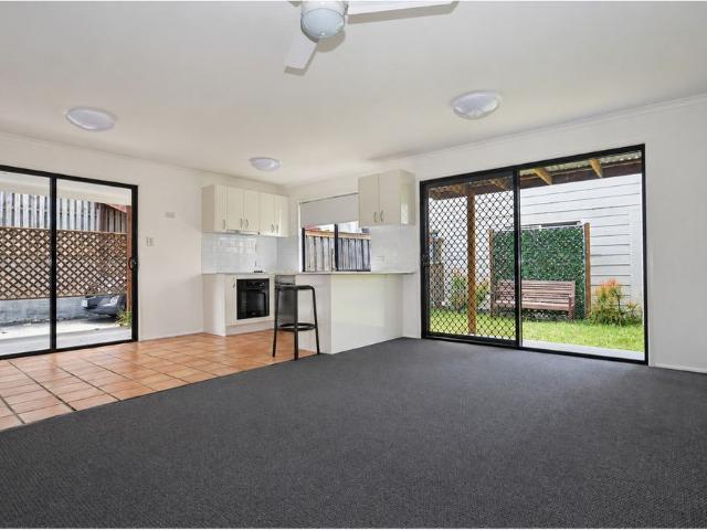 Very Central Location – Newly Renovated 3 Bedroom Unit