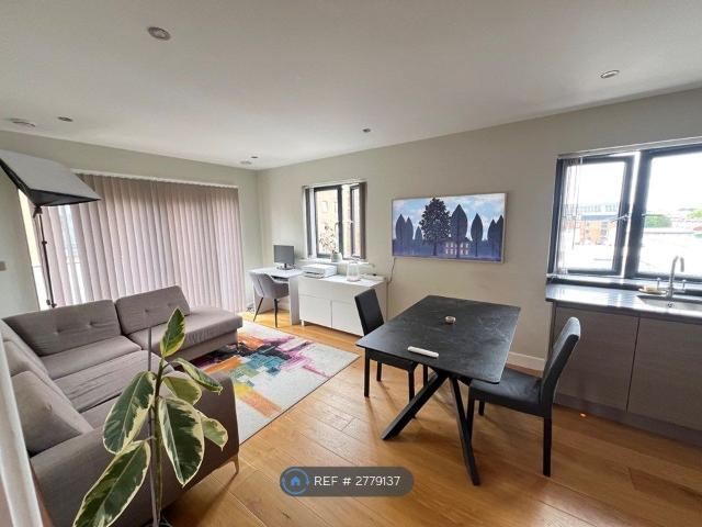 Weldale Street, Reading RG1, 1 bed flat to rent, £1,450 pcm | PrimeLocation