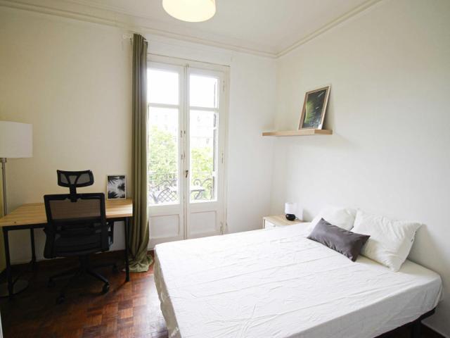 Very cool double bedroom in central Sant Antoni
