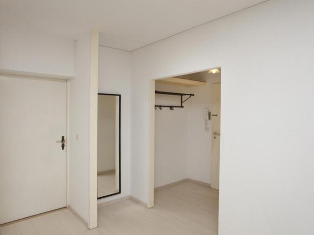 Very cool single bedroom in Moabit