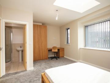 Very cosy studio near the University of Sheffield Has an Apartment