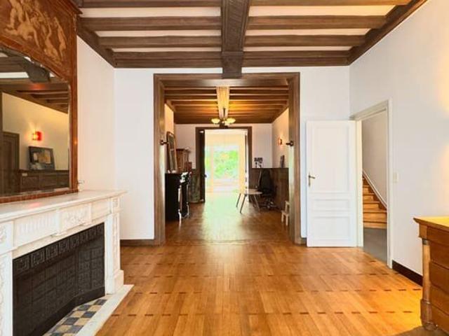 VERY LUMINOUS 4 BEDROOMS + 130 M² GARDEN — EXCLUSIVE AREA