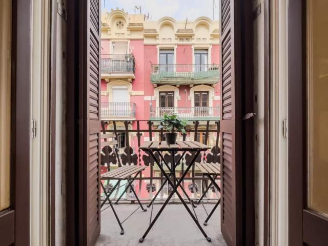 Very pleasant 2 bedroom apartment in Sants Montjuïc