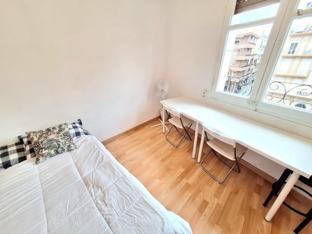 Very sunny Double Room/studio