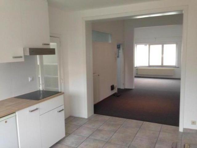 Very spacious modern flat
