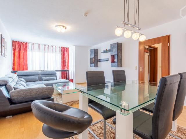 Very tastefully and exclusively furnished 2 room apartment with winter lounge in a nice downtown location near to city center