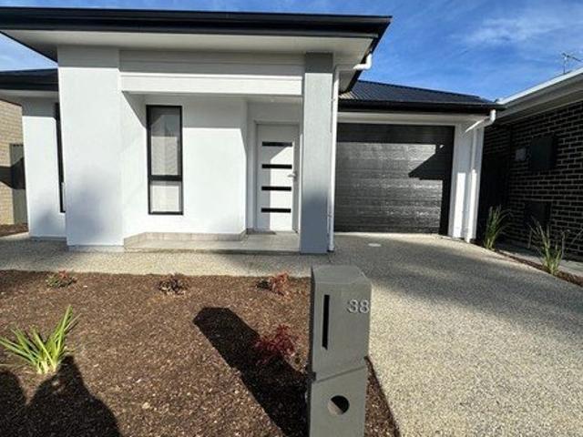 VERY WELL PRESENTED FOUR BEDROOM HOME