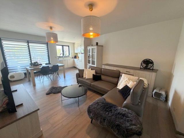 VERZORGD MOOI APPARTEMENT MET TOP LIGGING