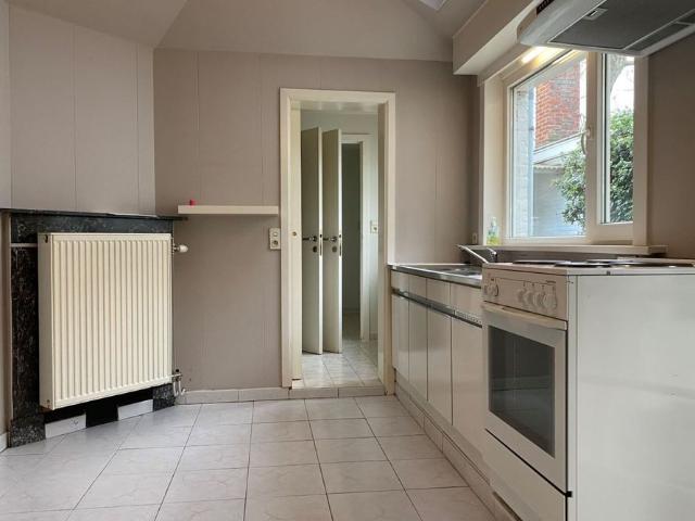 Verzorgde woning in volle centrum | Guido Gezellestraat