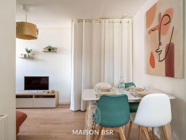 Véra, studio meublé rénové Nantes Centre Ville