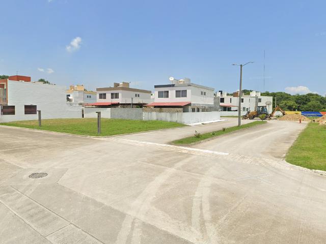 Veracruz Tuxpan Fraccionamiento Casa venta el Campanario