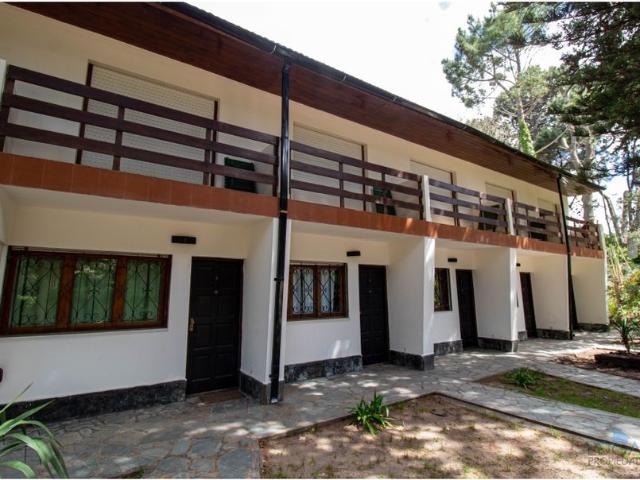 VERANO VENIA A VALERIA Complejo de duplex