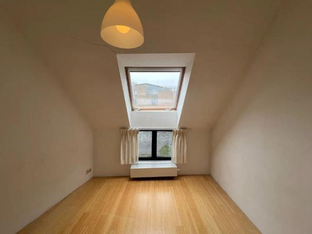 Verborgen parel in Leuven centrum: stadsvilla met 3 slaapkamers en terras