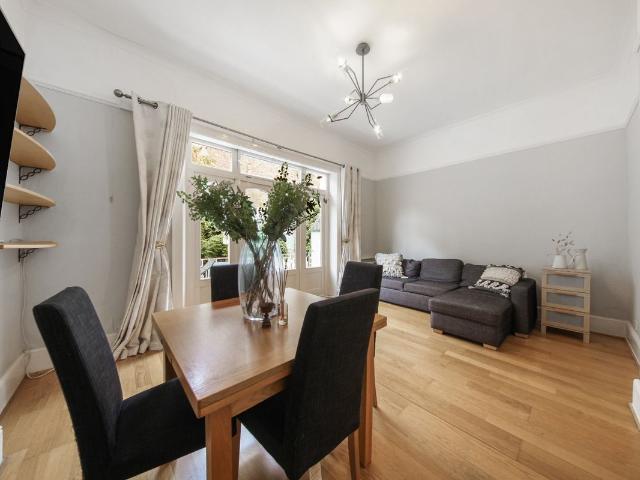 Vereker Road W14, 1 bed flat to rent, £2,200 pcm | PrimeLocation