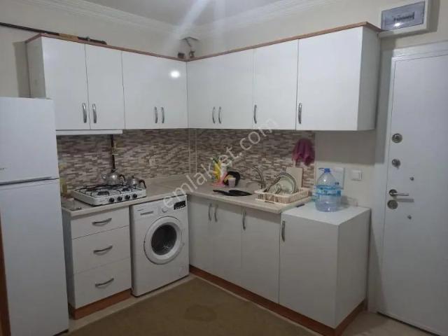 Verem Savaş Yakını Eşyalı Satılık Apart