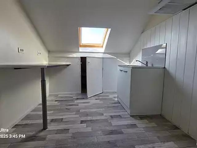 Vergaville 57260 Location appartement 3 pièces t3 au dernier étage