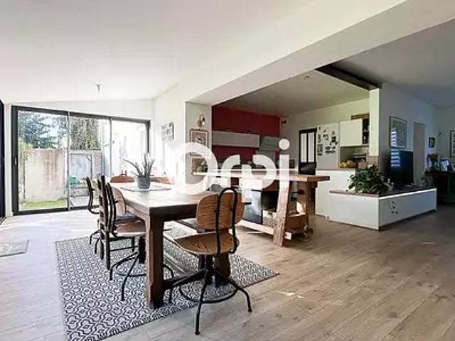 Vergeroux 17300 Achat / Vente maison 6 pièces t6 jardin terrasse
