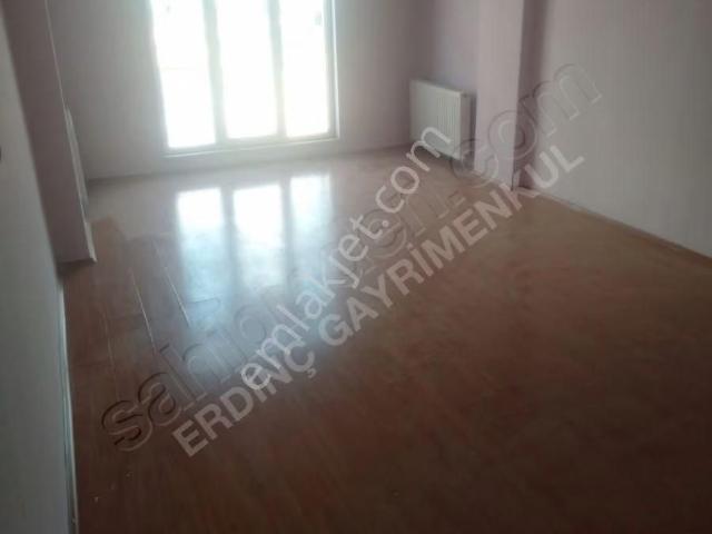 Vergi Dairesinin Arkasında Kiralık Daire